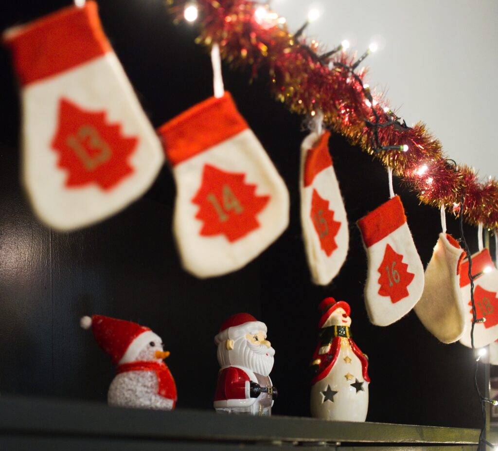 Świątecznie udekorowane sale