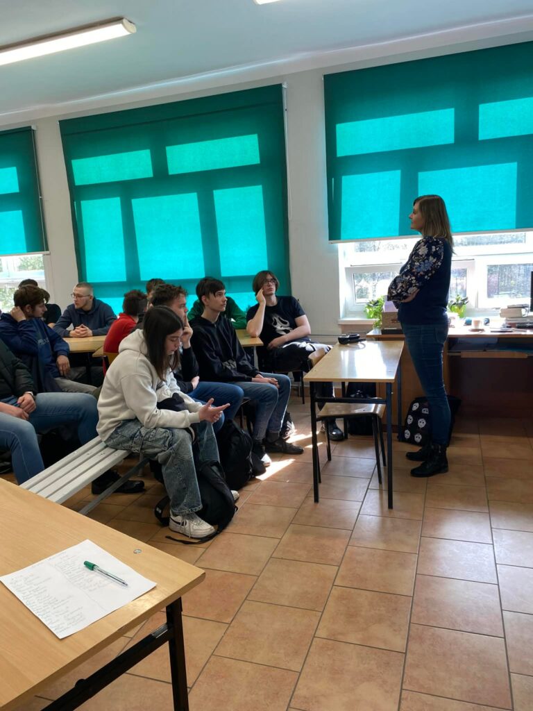 Spotkanie z panią psycholog Sylwią Pokorzyńską